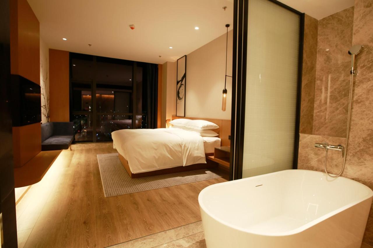 Отель Fairfield By Marriott Zibo Экстерьер фото