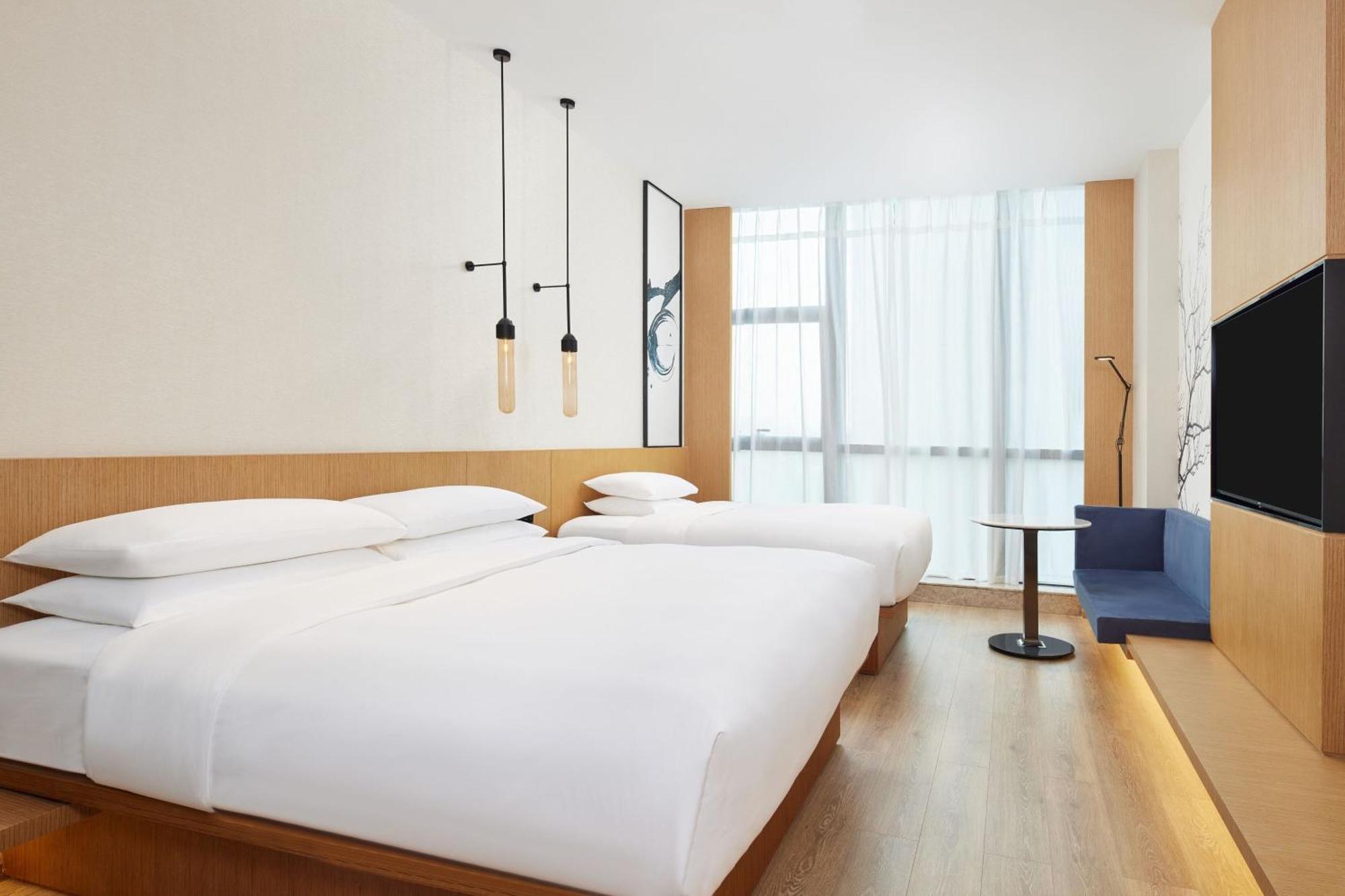 Отель Fairfield By Marriott Zibo Экстерьер фото